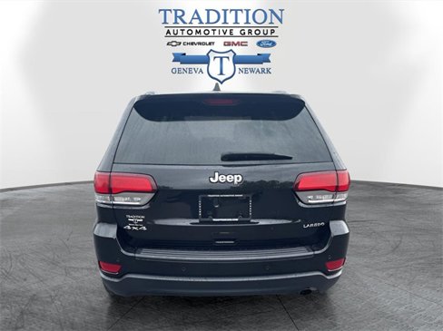 Used 2021 Jeep Grand Cherokee Laredo X image 4