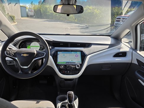 Used 2017 Chevrolet Bolt LT image 33