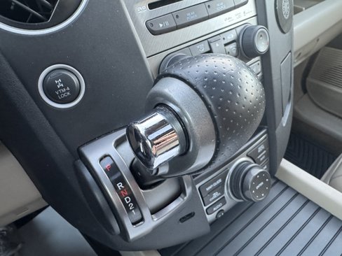 Used 2015 Honda Pilot Touring image 31