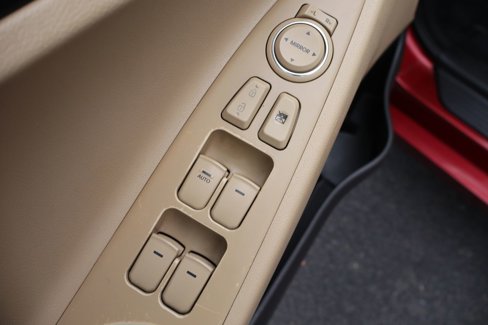 Used 2012 Hyundai Sonata GLS image 27