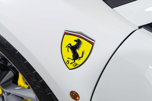 Used 2018 Ferrari 488 Spider image 21