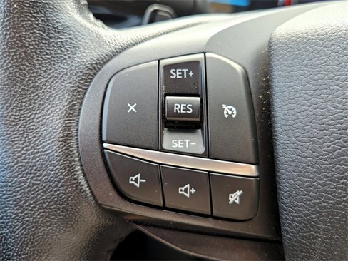 Used 2020 Ford Explorer XLT image 22
