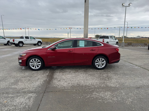 Used 2024 Chevrolet Malibu LT image 2