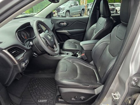 Used 2021 Jeep Cherokee Latitude Lux image 4
