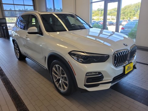 Used 2021 BMW X5 xDrive40i w/ Convenience Package image 3