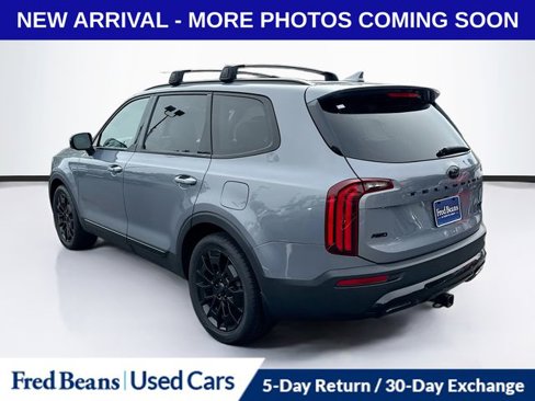 Used 2021 Kia Telluride SX w/ SX Prestige Package image 5