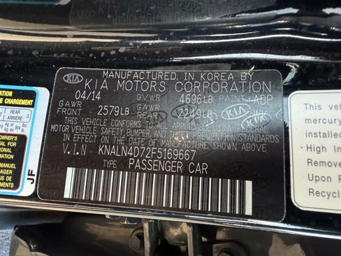 Used 2015 Kia Cadenza Premium w/ Technology Package image 23