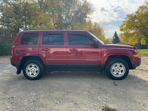 Used 2015 Jeep Patriot Sport w/ Power Value Group image 7