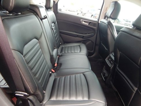 Used 2020 Ford Edge SEL w/ Convenience Package image 15