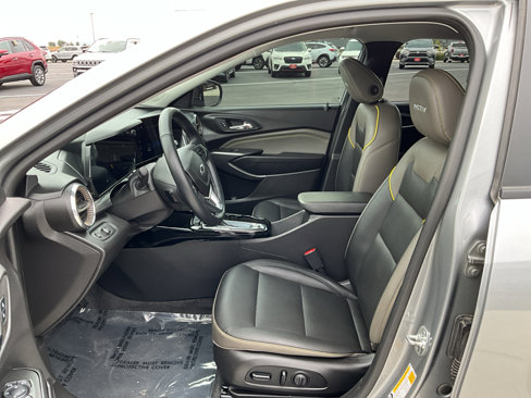Used 2025 Chevrolet Trax ACTIV w/ Driver Confidence Package image 18