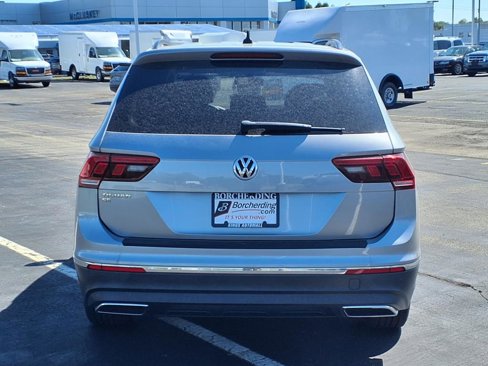 Used 2021 Volkswagen Tiguan SE image 5