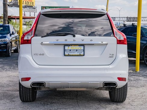 Used 2015 Volvo XC60 T6 image 6