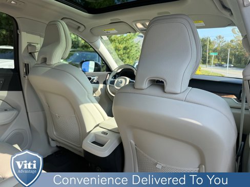 Certified 2022 Volvo XC60 B5 Momentum w/ Advanced Package image 27
