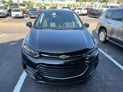 Certified 2022 Chevrolet Trax LS w/ Tint and Cruise Package image 5