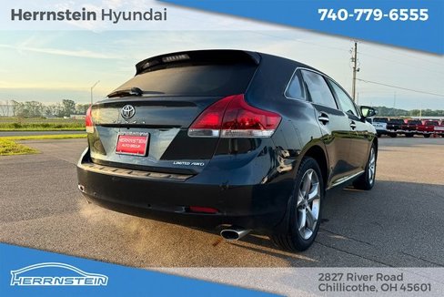 Used 2015 Toyota Venza Limited image 32