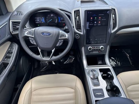 Used 2022 Ford Edge SEL image 14