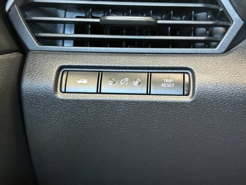 Used 2022 Nissan Altima 2.5 SR image 29