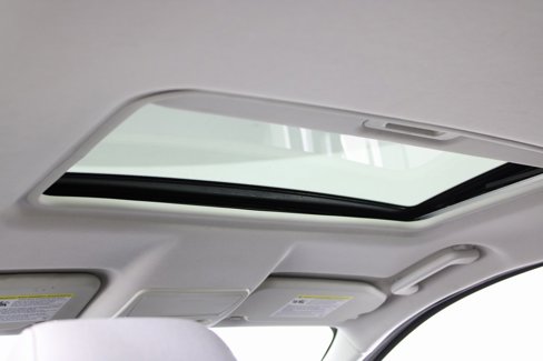 Used 2020 Ford EcoSport SE w/ SE Convenience Package image 17