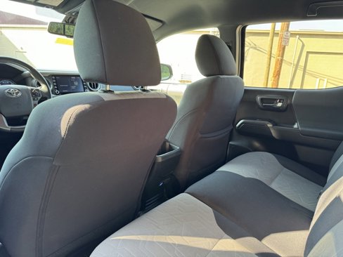 Used 2020 Toyota Tacoma 4x4 Double Cab image 22