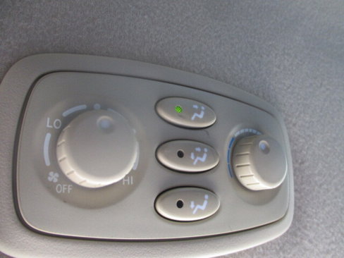 Used 2008 Toyota Sienna LE image 24