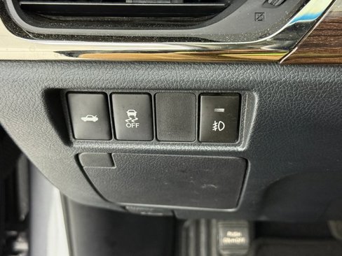 Used 2015 Toyota Avalon XLE Premium image 10