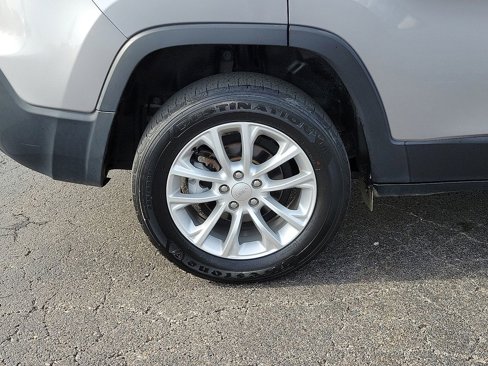 Used 2020 Jeep Cherokee Latitude image 7
