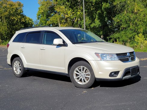 Used 2017 Dodge Journey SXT w/ Comfort/Convenience Group image 31