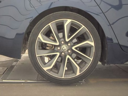 Used 2020 Toyota Corolla SE image 12