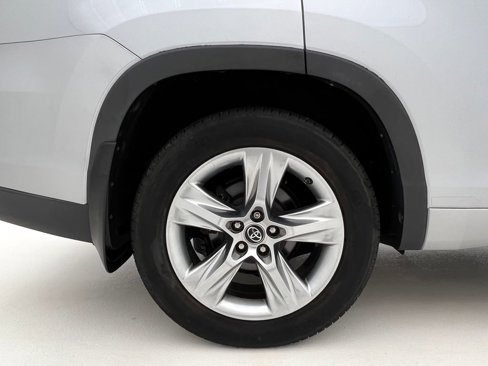 Used 2016 Toyota Highlander Limited image 34