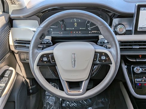 Certified 2022 Lincoln Corsair AWD w/ Premium Package image 17