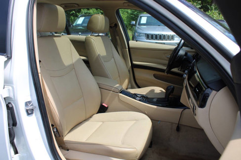 Used 2011 BMW 328i xDrive Sedan image 30