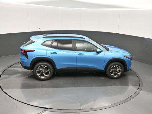 New 2025 Chevrolet Trax LT w/ Driver Confidence Package image 18