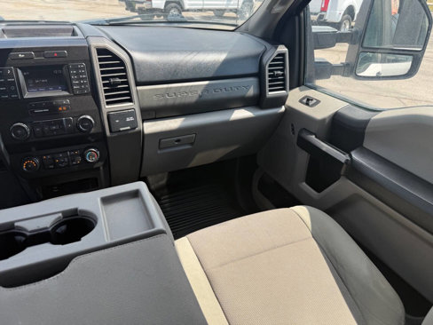 Used 2019 Ford F250 XL w/ Power Equipment Group image 32