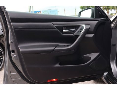 Used 2017 Nissan Altima 2.5 SL image 16