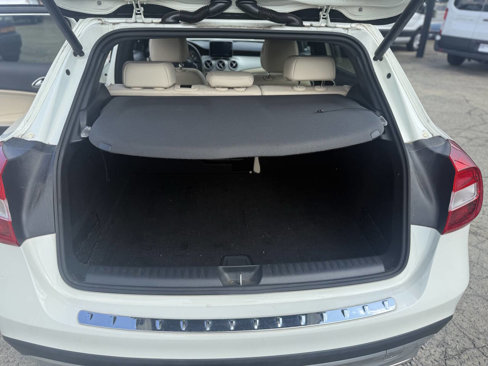 Used 2017 Mercedes-Benz GLA 250 image 13