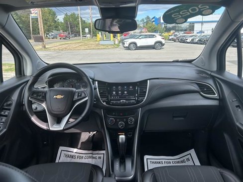 Certified 2022 Chevrolet Trax LT w/ Sport Edition image 29