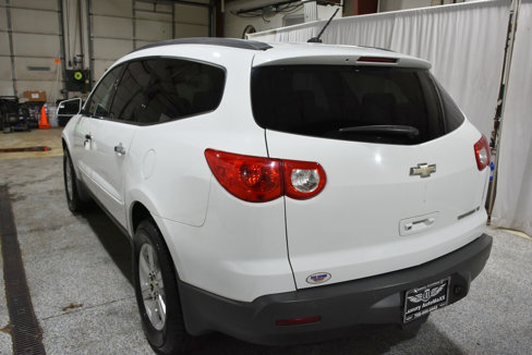 Used 2010 Chevrolet Traverse LT w/ Personal Connectivity Package image 4