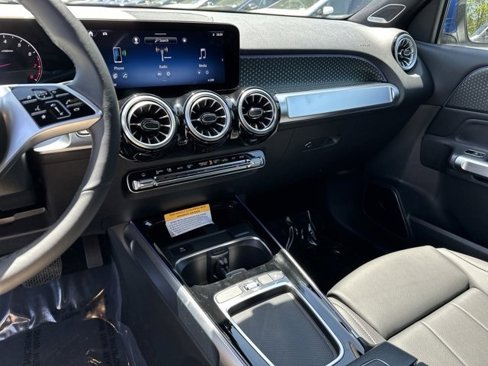 Certified 2024 Mercedes-Benz GLB 250 4MATIC image 28