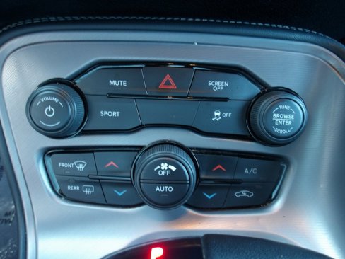 Used 2023 Dodge Challenger SXT image 14