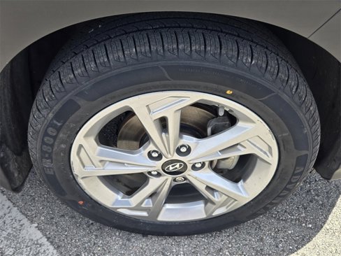 Certified 2022 Hyundai Kona SEL w/ Cargo Package image 16