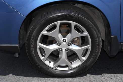 Used 2015 Subaru Forester 2.5i Touring w/ Eyesight & Navigation System image 39