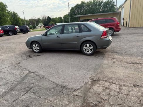 Used 2005 Chevrolet Malibu LS image 12