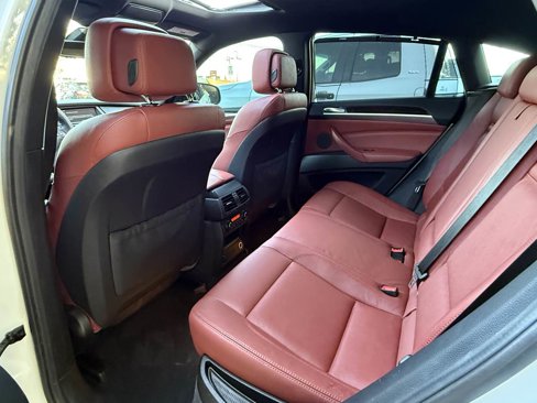 Used 2013 BMW X6 xDrive35i image 7