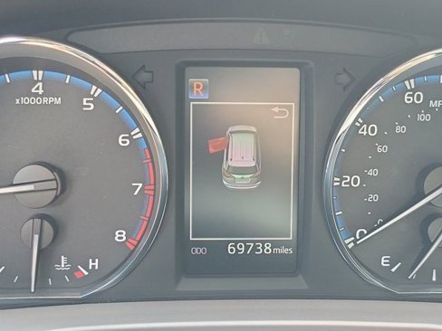 Used 2016 Toyota RAV4 XLE image 33