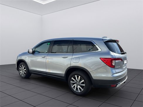 Used 2020 Honda Pilot EX image 4