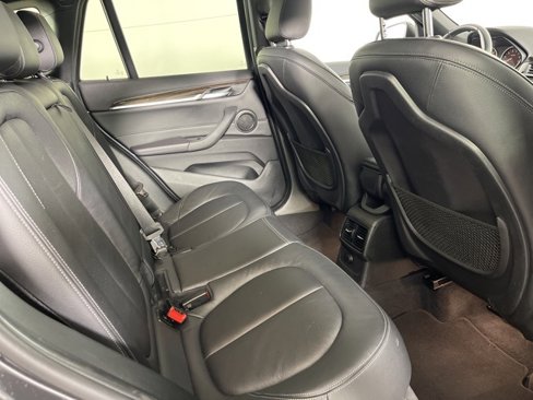 Used 2018 BMW X1 xDrive28i image 15