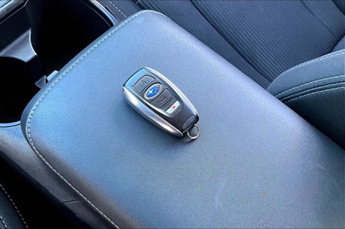Used 2020 Subaru Legacy Premium image 11