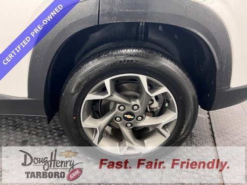 Certified 2024 Chevrolet Trax LT w/ Driver Confidence Package image 21