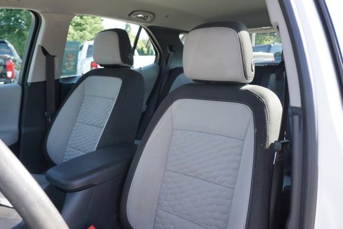 Used 2019 Chevrolet Equinox LS image 21