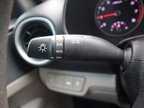 Used 2018 Kia Forte LX w/ Sports Package image 21